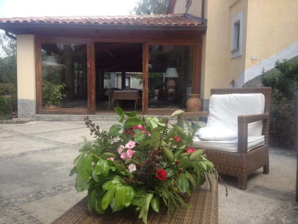Вилла Valle Maira, Agriturismo Nel Parco Dei Nebrodi Tortorici Экстерьер фото
